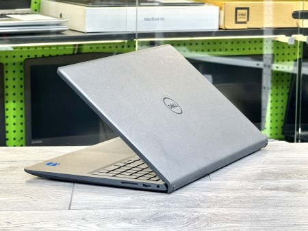 Dell Inspiron 3520 39